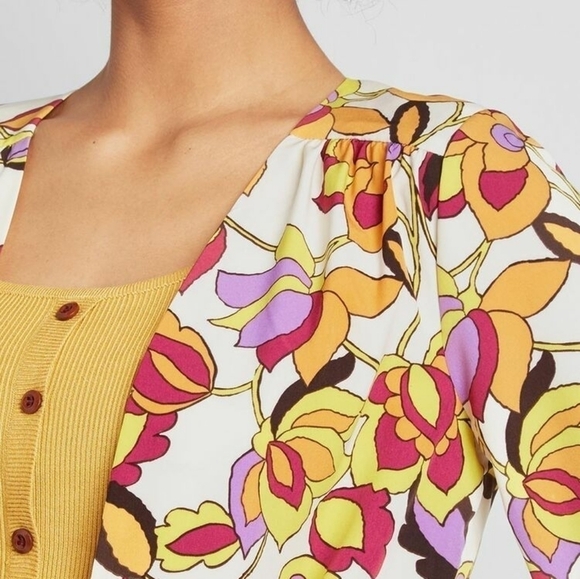 Modcloth Floral Bell Sleeves Kimono Size L/XL - Picture 4 of 13